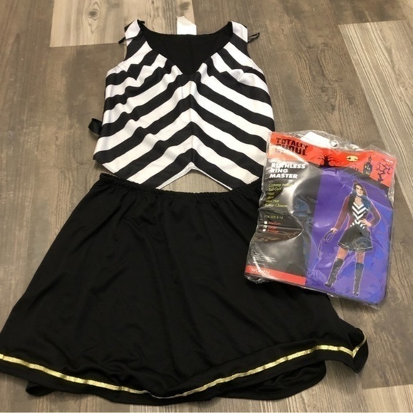 Ringleader Circus Halloween Costume Large - Picture 1 of 5